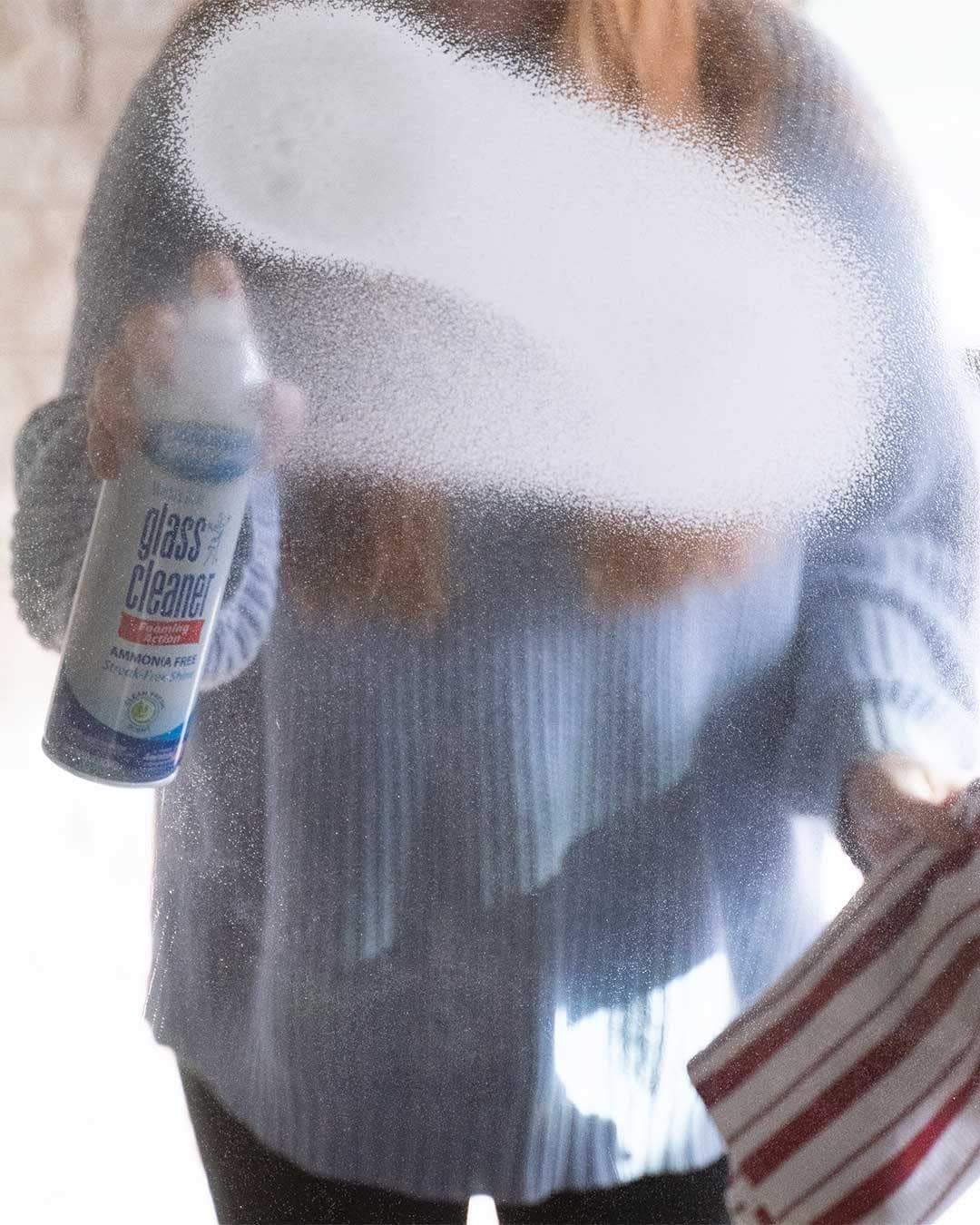 Sprayway Glass Cleaner Foaming Aerosol Spray, 19oz, Pack of 2 | Ammonia-Free, Streakless, Fast-Acting | Cleans & Polishes Glass Surfaces | Fresh Scent, Removes Fingerprints, Dust, Dirt, Smoke Film